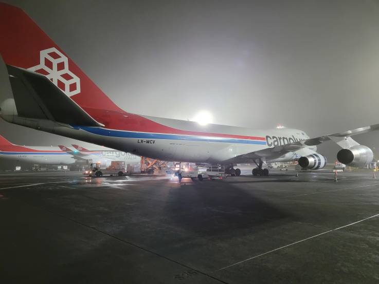 Avion