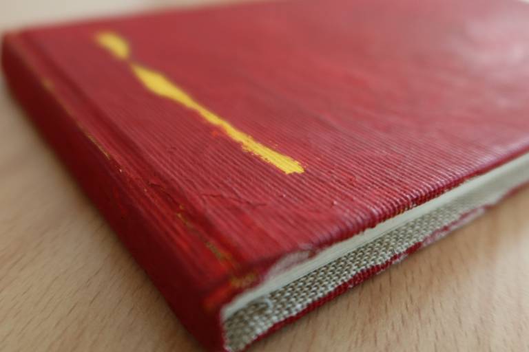 Carnet de notes à couverture rouge