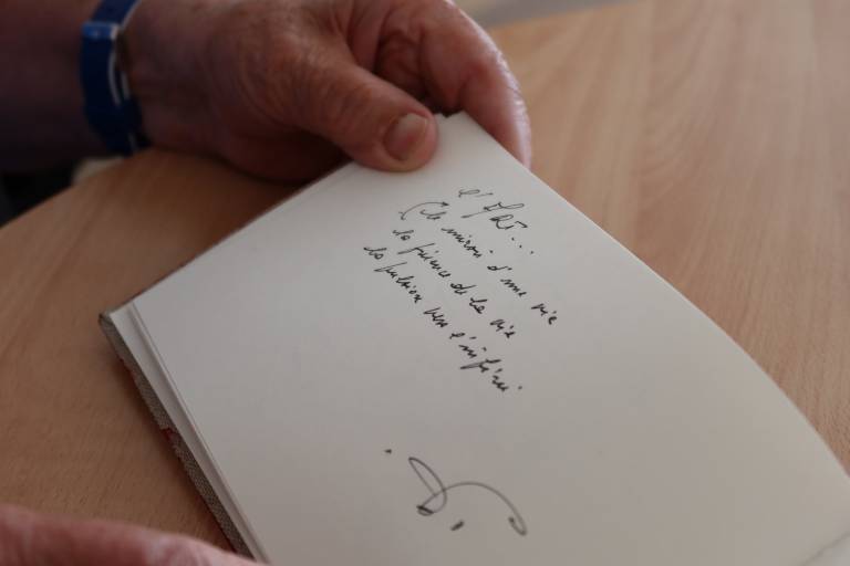 Pensée inscrite dans un carnet de notes 